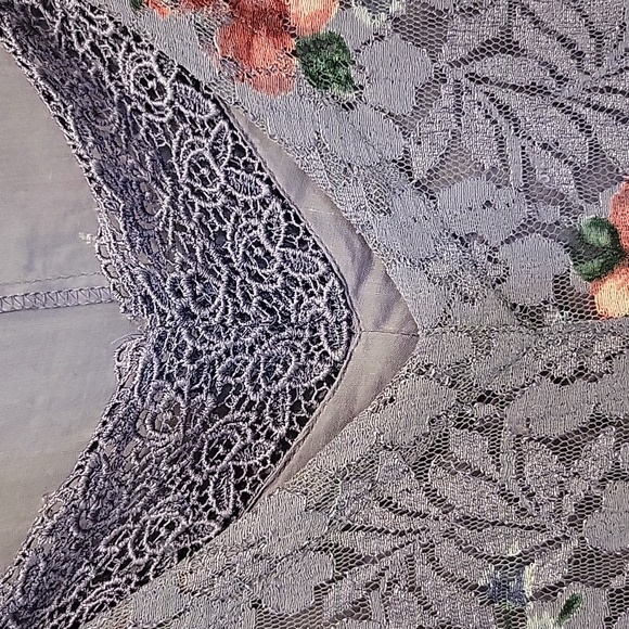 A Touch of Class Periwinkle lace dress. Plus sz BO - Picture 3 of 12